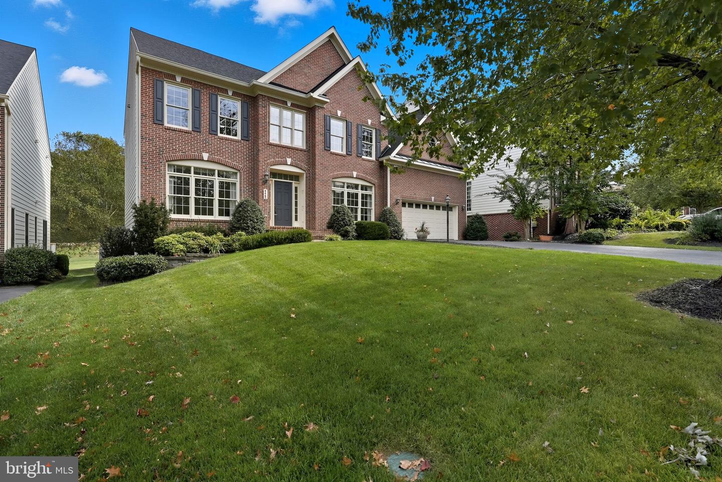 4445 TUSCANY CT, WOODBRIDGE, Virginia 22192, 4 Bedrooms Bedrooms, ,3 BathroomsBathrooms,Residential,For sale,4445 TUSCANY CT,VAPW2104616 MLS # VAPW2104616
