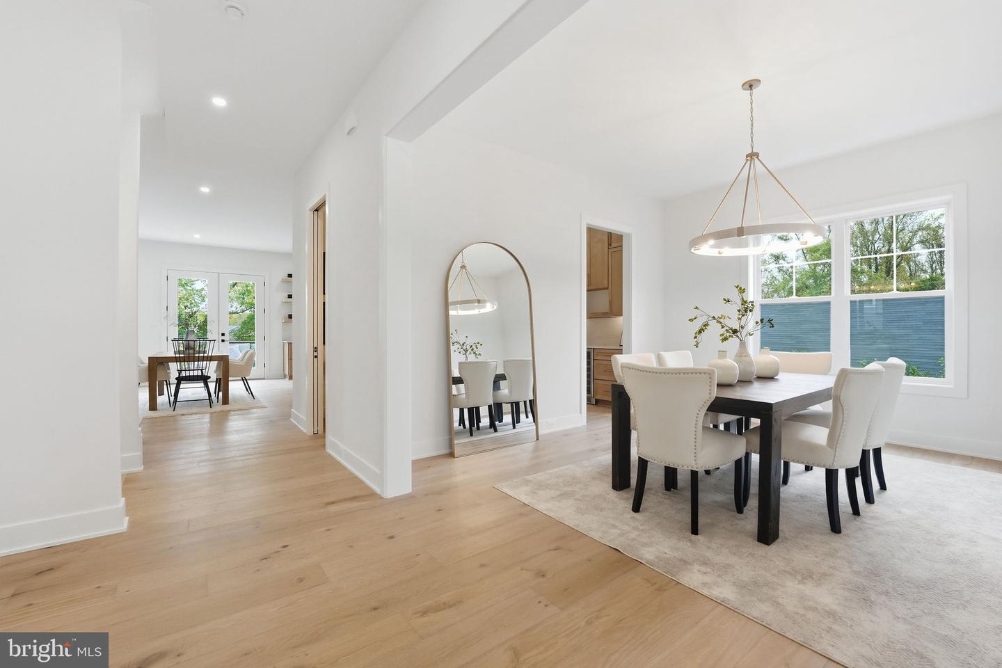 1945 LEONARD RD, FALLS CHURCH, Virginia 22043, 6 Bedrooms Bedrooms, ,6 BathroomsBathrooms,Residential,For sale,1945 LEONARD RD,VAFX2269374 MLS # VAFX2269374