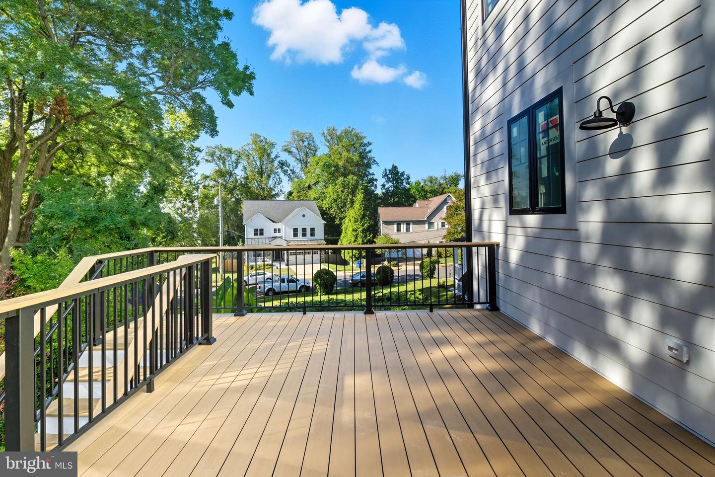 1945 LEONARD RD, FALLS CHURCH, Virginia 22043, 6 Bedrooms Bedrooms, ,6 BathroomsBathrooms,Residential,For sale,1945 LEONARD RD,VAFX2269374 MLS # VAFX2269374