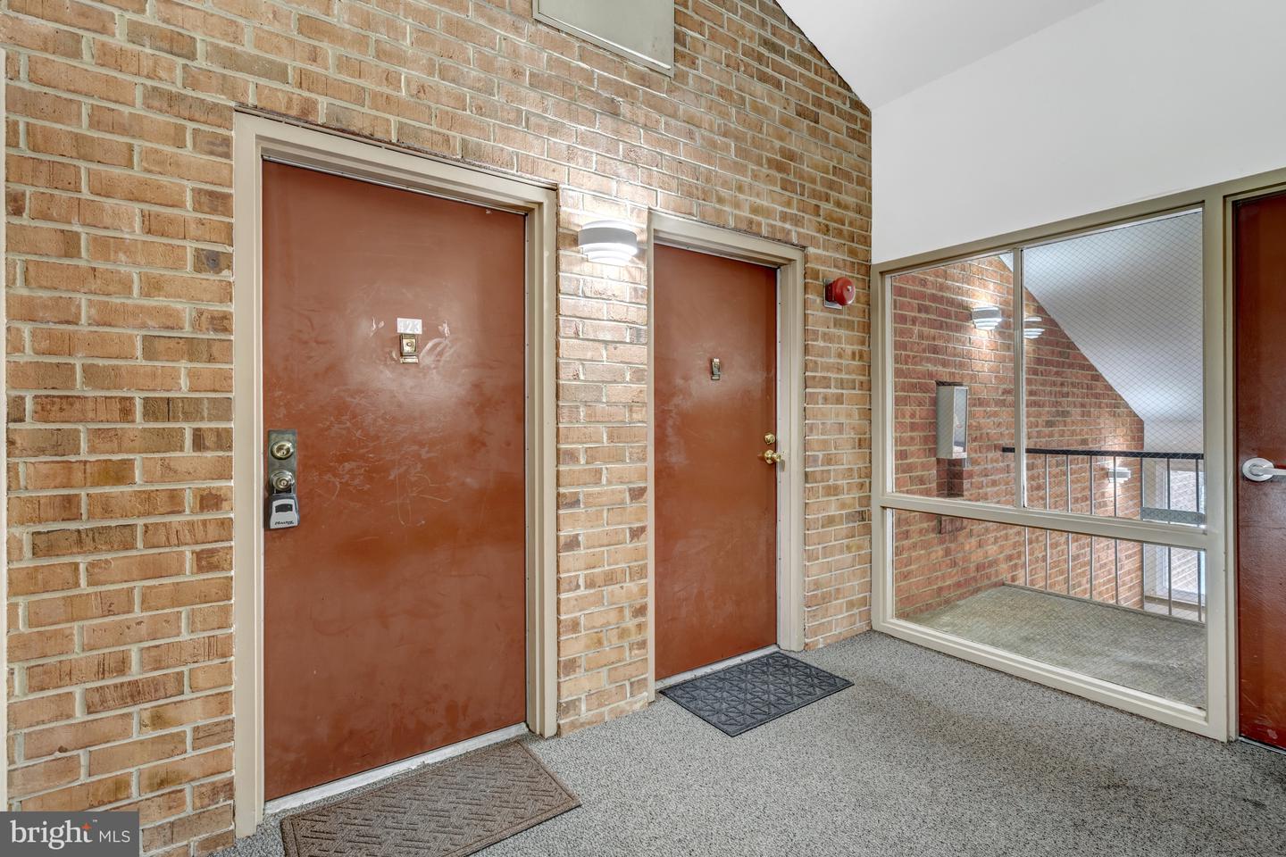 10208 BUSHMAN DR, OAKTON, Virginia 22124, 1 Bedroom Bedrooms, ,1 BathroomBathrooms,Residential,For sale,10208 BUSHMAN DR,VAFX2269862 MLS # VAFX2269862