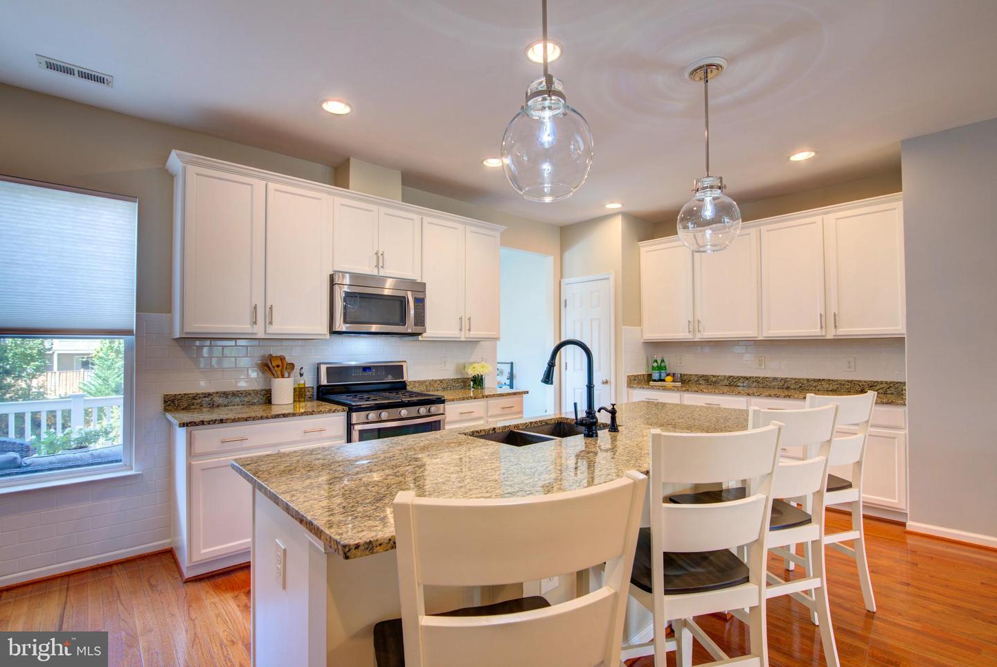 42287 JESSICA FARM TER, ASHBURN, Virginia 20148, 3 Bedrooms Bedrooms, ,3 BathroomsBathrooms,Residential,For sale,42287 JESSICA FARM TER,VALO2107876 MLS # VALO2107876