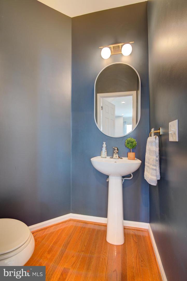 42287 JESSICA FARM TER, ASHBURN, Virginia 20148, 3 Bedrooms Bedrooms, ,3 BathroomsBathrooms,Residential,For sale,42287 JESSICA FARM TER,VALO2107876 MLS # VALO2107876