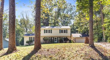 6397 TAZEWELL ST, WARRENTON, Virginia 20187, 4 Bedrooms Bedrooms, 6 Rooms Rooms,2 BathroomsBathrooms,Residential,For sale,6397 TAZEWELL ST,VAFQ2018522 MLS # VAFQ2018522