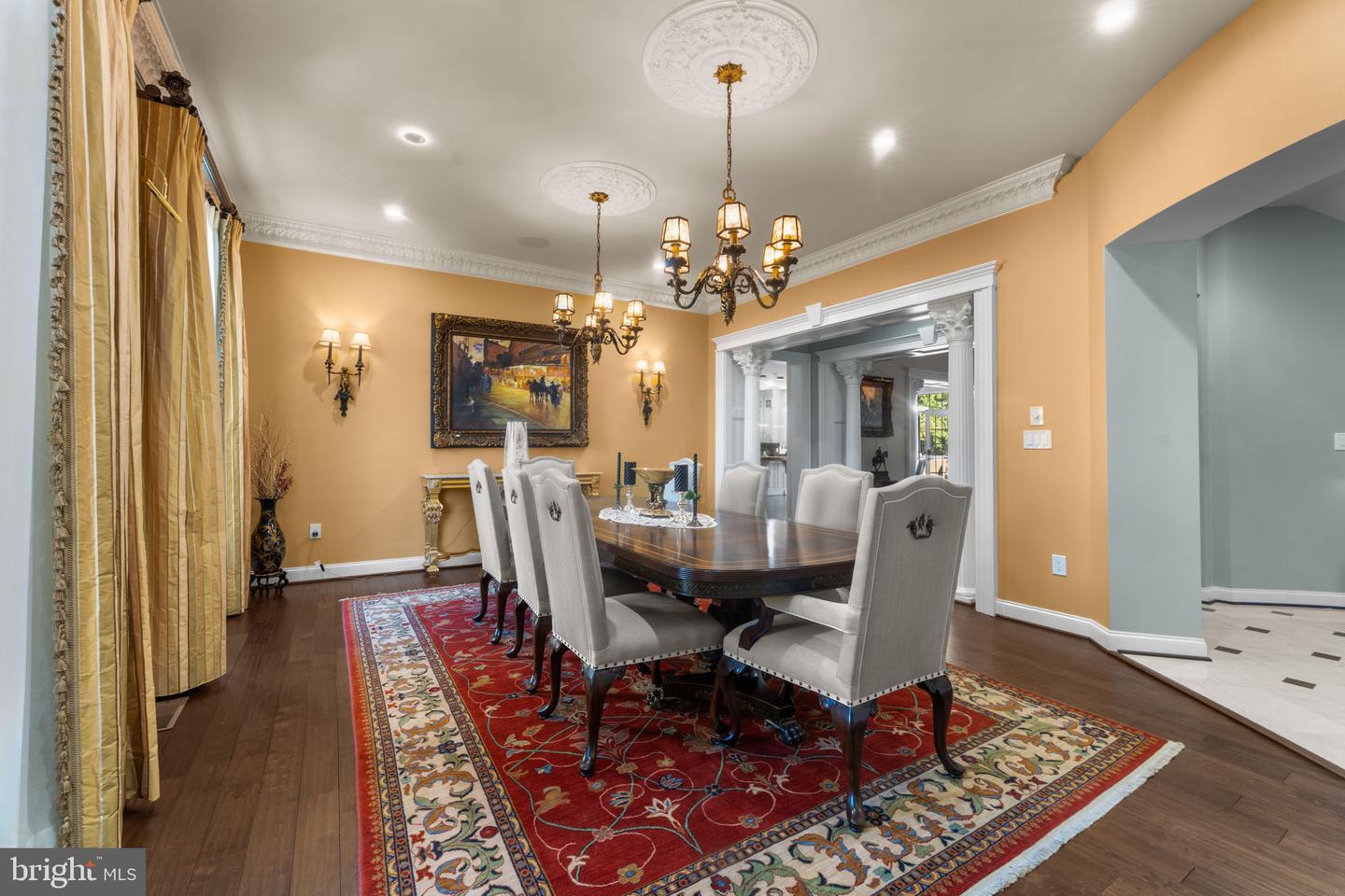 11561 STUART MILL RD, OAKTON, Virginia 22124, 5 Bedrooms Bedrooms, ,5 BathroomsBathrooms,Residential,For sale,11561 STUART MILL RD,VAFX2272610 MLS # VAFX2272610