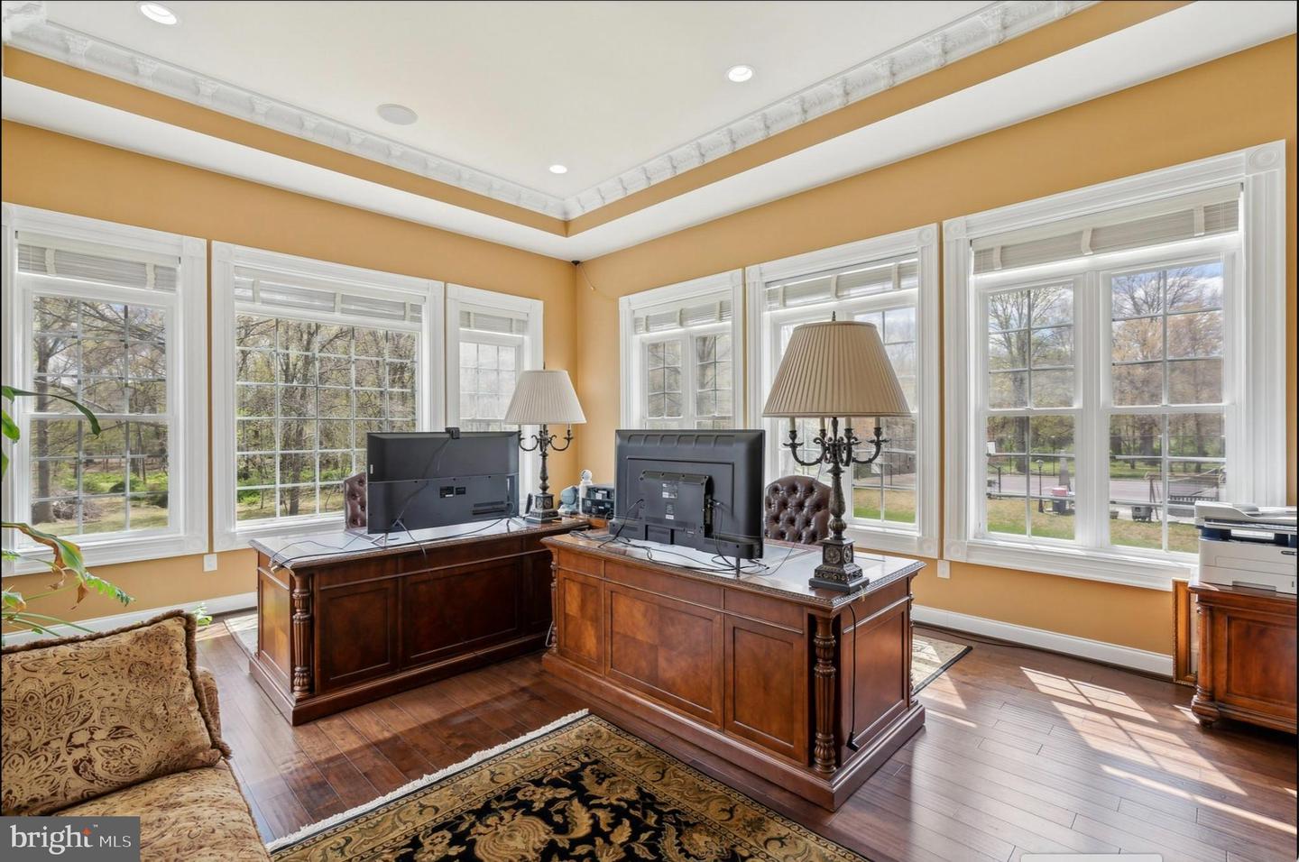 11561 STUART MILL RD, OAKTON, Virginia 22124, 5 Bedrooms Bedrooms, ,5 BathroomsBathrooms,Residential,For sale,11561 STUART MILL RD,VAFX2272610 MLS # VAFX2272610