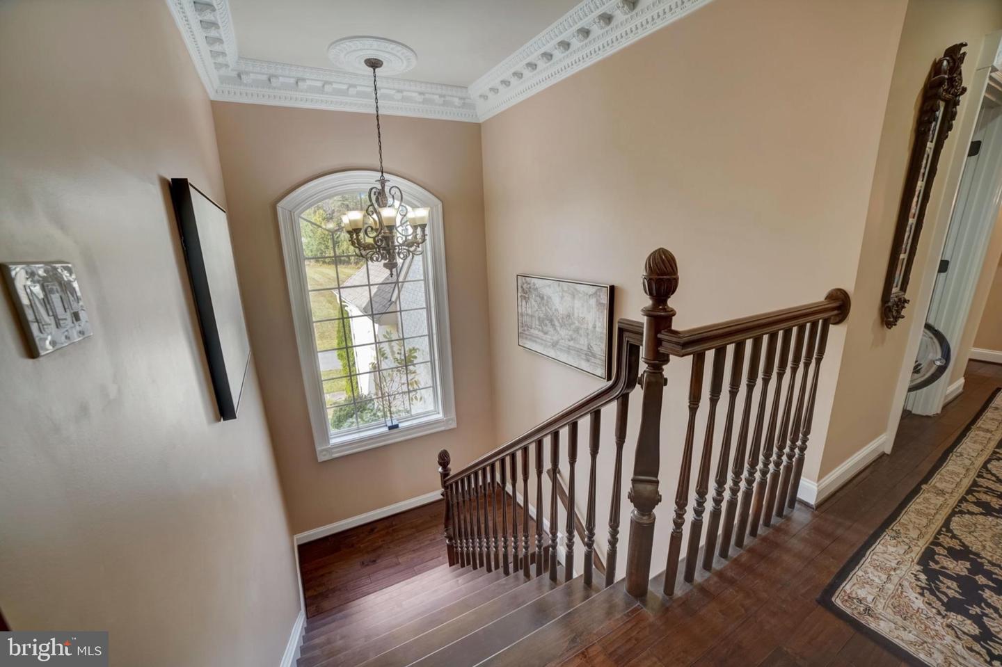 11561 STUART MILL RD, OAKTON, Virginia 22124, 5 Bedrooms Bedrooms, ,5 BathroomsBathrooms,Residential,For sale,11561 STUART MILL RD,VAFX2272610 MLS # VAFX2272610