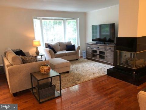6565 KELSEY POINT CIR, ALEXANDRIA, Virginia 22315, 3 Bedrooms Bedrooms, ,2 BathroomsBathrooms,Residential,For sale,6565 KELSEY POINT CIR,VAFX2272704 MLS # VAFX2272704