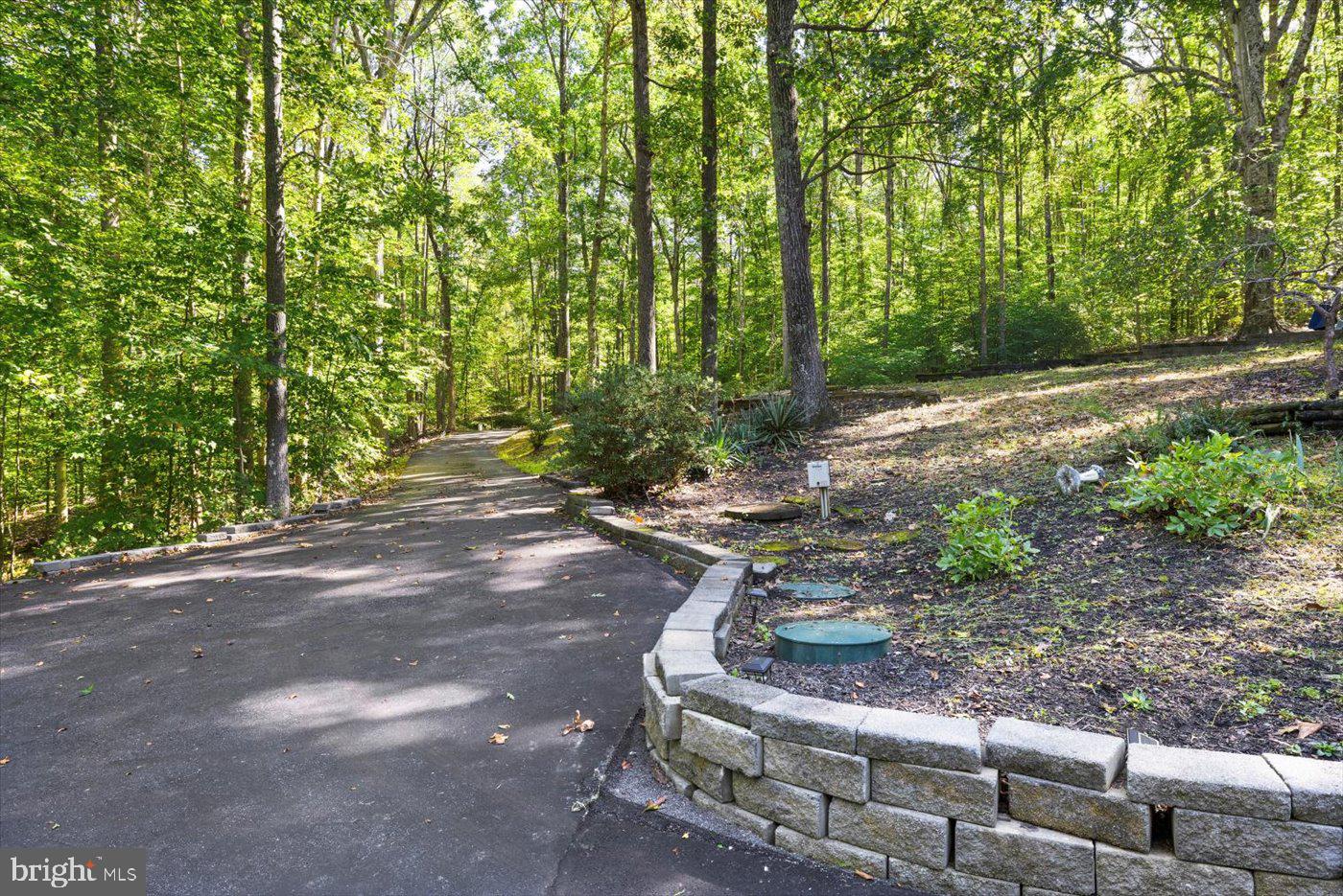 14814 CHILDS COVE DR, SPOTSYLVANIA, Virginia 22551, 4 Bedrooms Bedrooms, 16 Rooms Rooms,3 BathroomsBathrooms,Residential,For sale,14814 CHILDS COVE DR,VASP2036702 MLS # VASP2036702