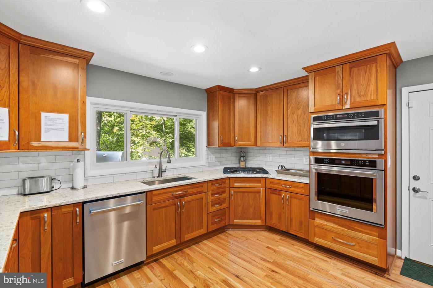 14814 CHILDS COVE DR, SPOTSYLVANIA, Virginia 22551, 4 Bedrooms Bedrooms, 16 Rooms Rooms,3 BathroomsBathrooms,Residential,For sale,14814 CHILDS COVE DR,VASP2036702 MLS # VASP2036702