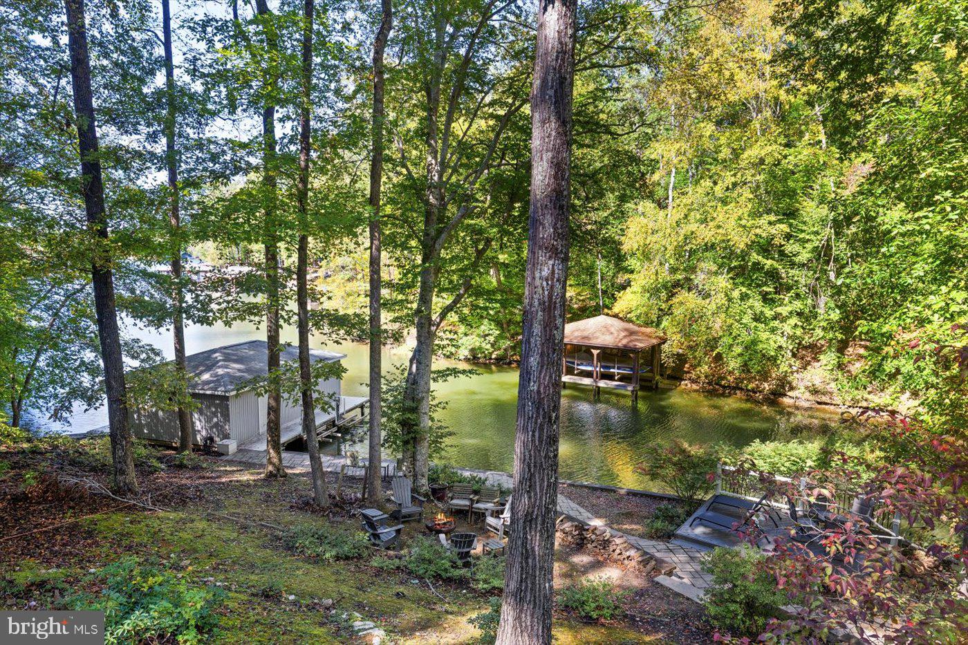 14814 CHILDS COVE DR, SPOTSYLVANIA, Virginia 22551, 4 Bedrooms Bedrooms, 16 Rooms Rooms,3 BathroomsBathrooms,Residential,For sale,14814 CHILDS COVE DR,VASP2036702 MLS # VASP2036702