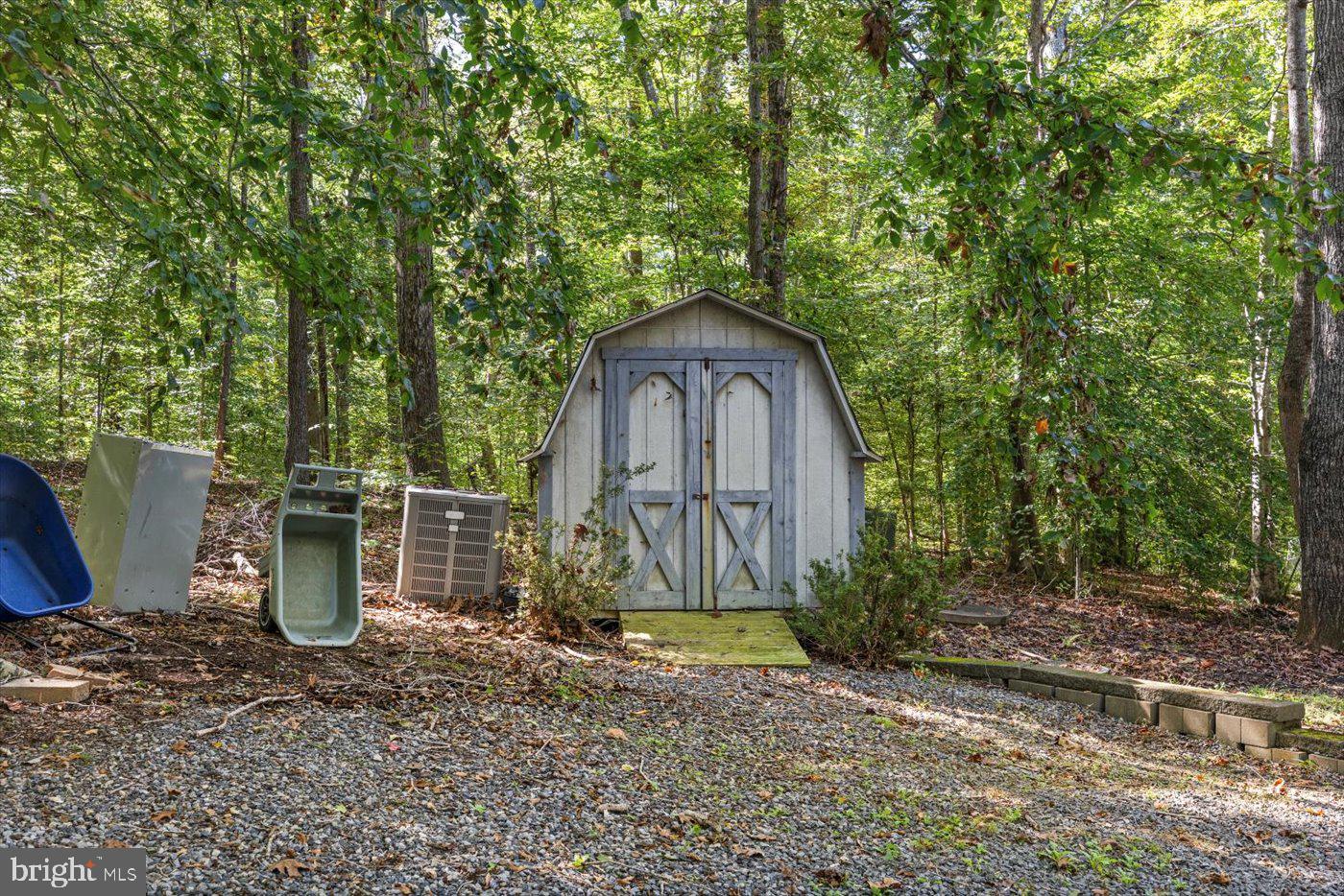14814 CHILDS COVE DR, SPOTSYLVANIA, Virginia 22551, 4 Bedrooms Bedrooms, 16 Rooms Rooms,3 BathroomsBathrooms,Residential,For sale,14814 CHILDS COVE DR,VASP2036702 MLS # VASP2036702