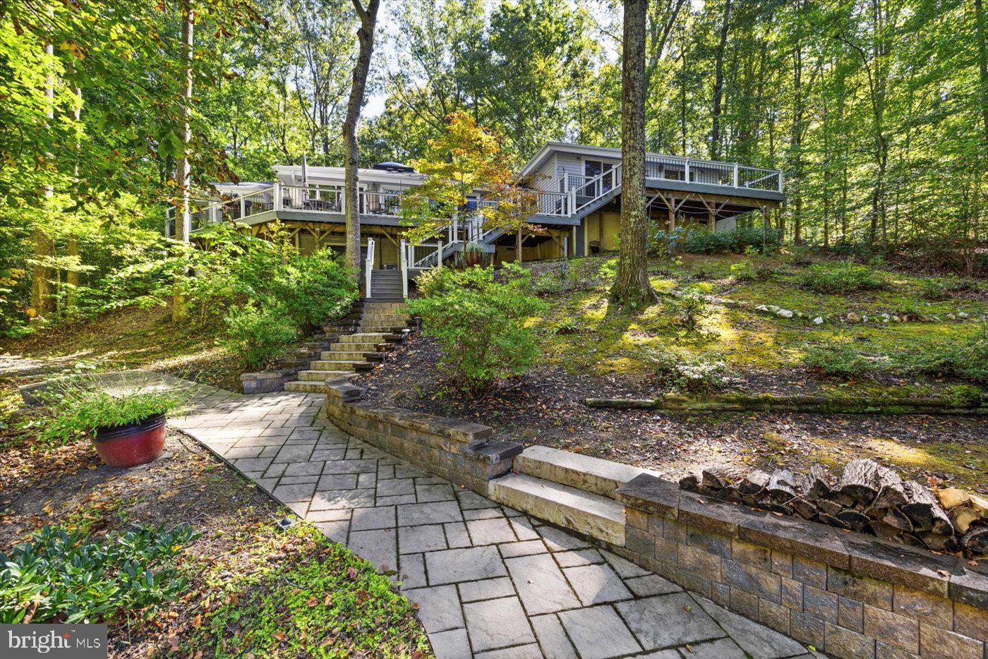 14814 CHILDS COVE DR, SPOTSYLVANIA, Virginia 22551, 4 Bedrooms Bedrooms, 16 Rooms Rooms,3 BathroomsBathrooms,Residential,For sale,14814 CHILDS COVE DR,VASP2036702 MLS # VASP2036702
