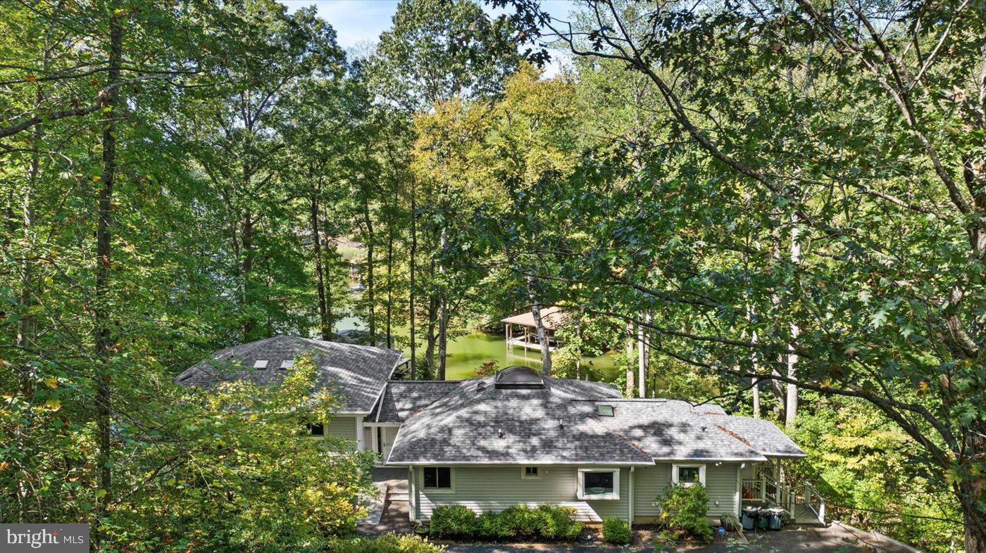 14814 CHILDS COVE DR, SPOTSYLVANIA, Virginia 22551, 4 Bedrooms Bedrooms, 16 Rooms Rooms,3 BathroomsBathrooms,Residential,For sale,14814 CHILDS COVE DR,VASP2036702 MLS # VASP2036702