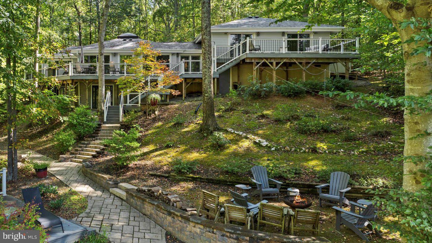 14814 CHILDS COVE DR, SPOTSYLVANIA, Virginia 22551, 4 Bedrooms Bedrooms, 16 Rooms Rooms,3 BathroomsBathrooms,Residential,For sale,14814 CHILDS COVE DR,VASP2036702 MLS # VASP2036702