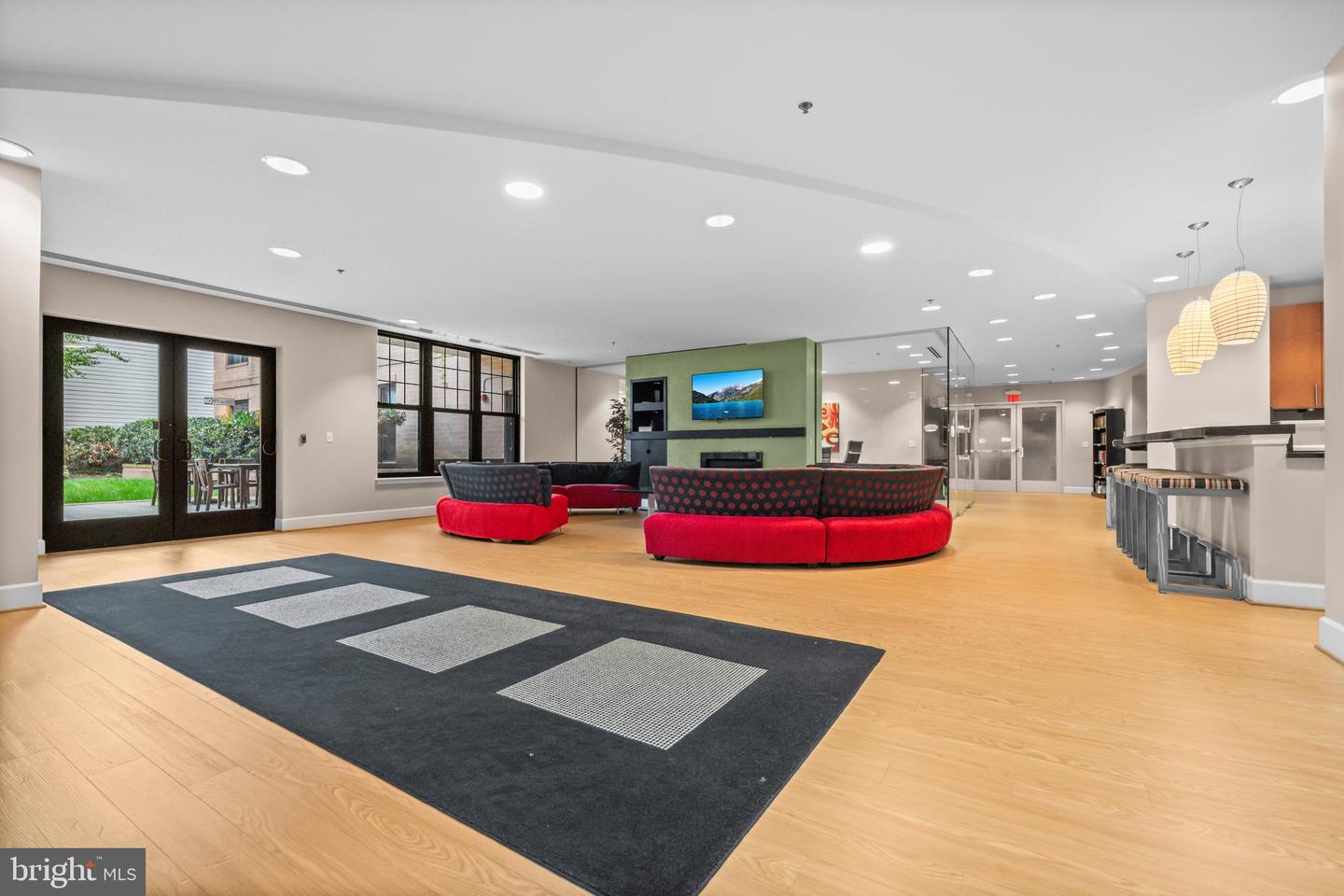 444 W BROAD ST #617, FALLS CHURCH, Virginia 22046, 1 Bedroom Bedrooms, ,1 BathroomBathrooms,Residential,For sale,444 W BROAD ST #617,VAFA2003340 MLS # VAFA2003340