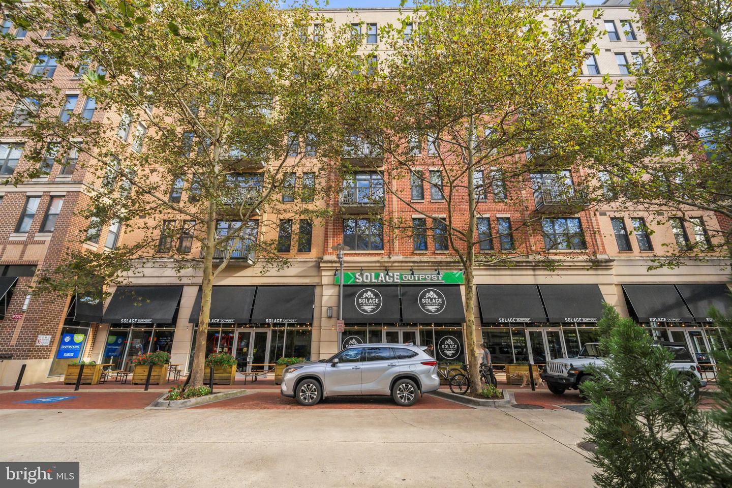 444 W BROAD ST #617, FALLS CHURCH, Virginia 22046, 1 Bedroom Bedrooms, ,1 BathroomBathrooms,Residential,For sale,444 W BROAD ST #617,VAFA2003340 MLS # VAFA2003340