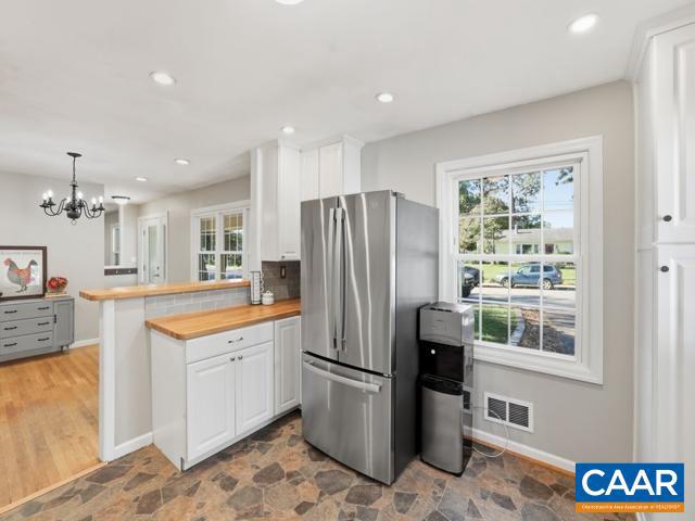 611 SHAMROCK RD, CHARLOTTESVILLE, Virginia 22903, 5 Bedrooms Bedrooms, ,2 BathroomsBathrooms,Residential,For sale,611 SHAMROCK RD,669824 MLS # 669824