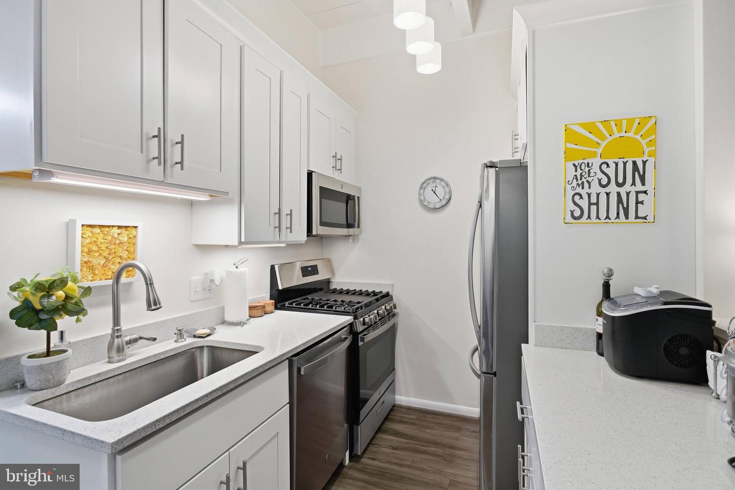 7717 DONNYBROOK CT #201, ANNANDALE, Virginia 22003, 2 Bedrooms Bedrooms, ,1 BathroomBathrooms,Residential,For sale,7717 DONNYBROOK CT #201,VAFX2273560 MLS # VAFX2273560