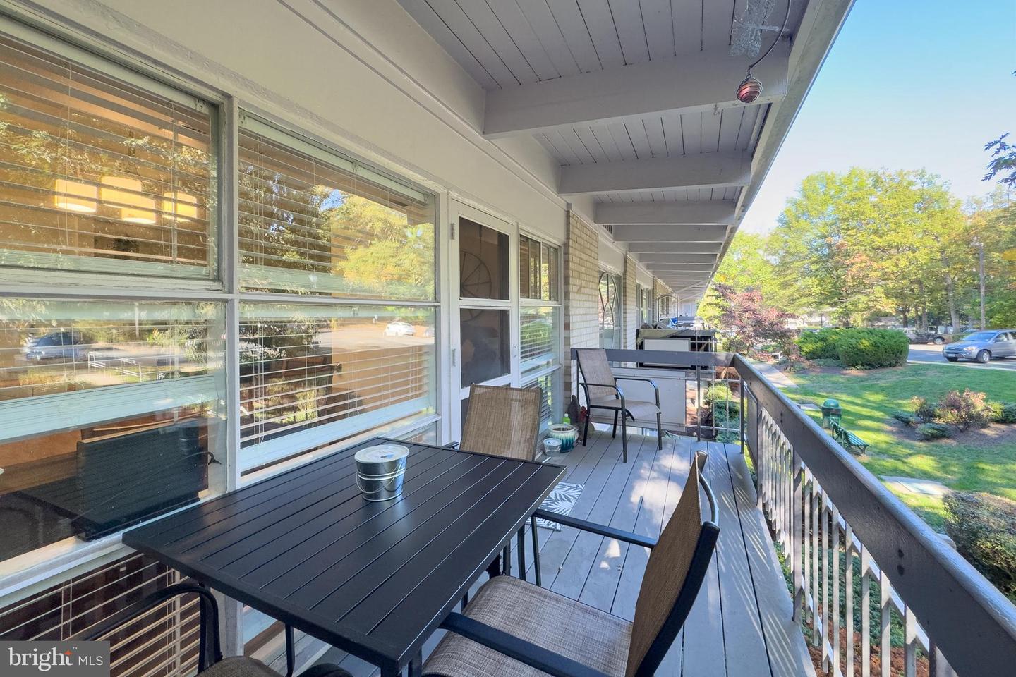 7717 DONNYBROOK CT #201, ANNANDALE, Virginia 22003, 2 Bedrooms Bedrooms, ,1 BathroomBathrooms,Residential,For sale,7717 DONNYBROOK CT #201,VAFX2273560 MLS # VAFX2273560