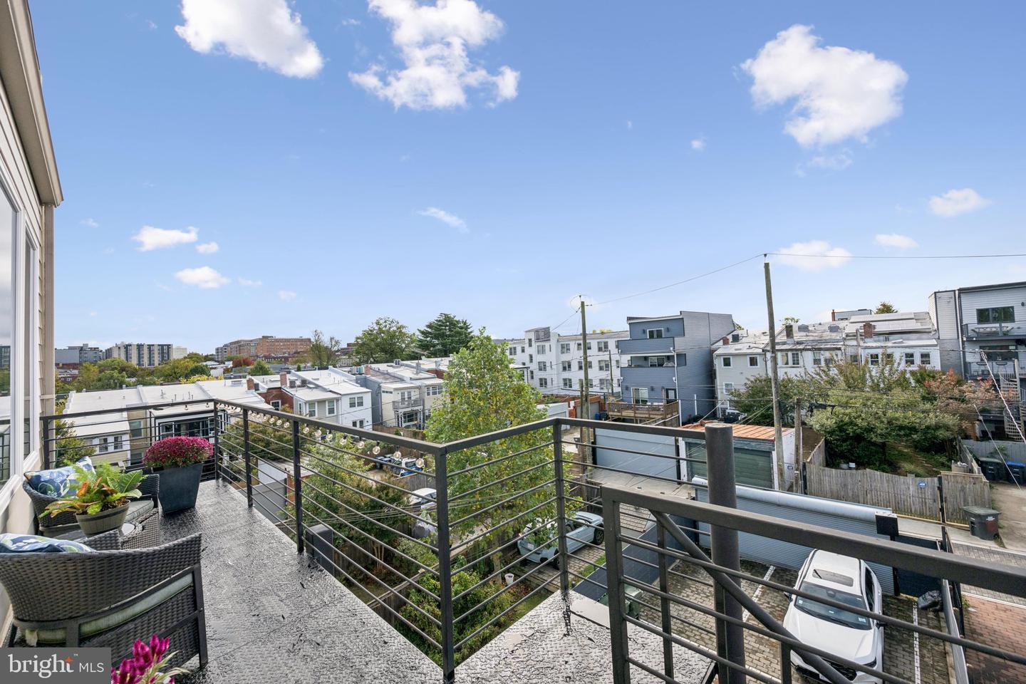 1316 SHEPHERD ST NW #4, WASHINGTON, District Of Columbia 20011, 3 Bedrooms Bedrooms, ,2 BathroomsBathrooms,Residential,For sale,1316 SHEPHERD ST NW #4,DCDC2226358 MLS # DCDC2226358