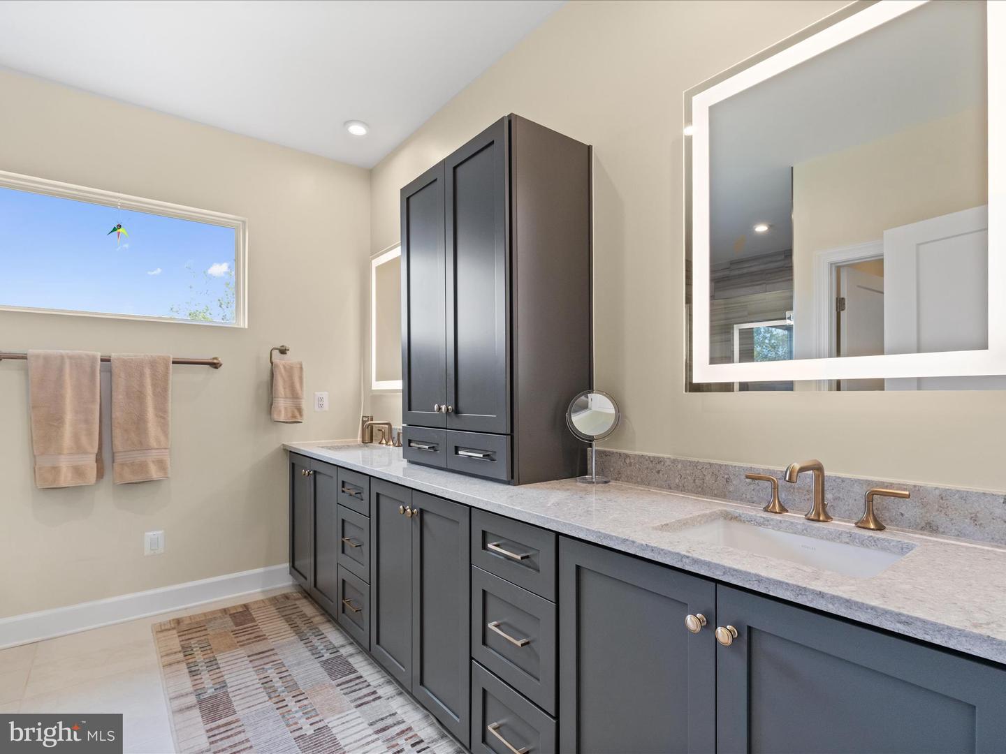 43221 GREELEY SQ, ASHBURN, Virginia 20148, 3 Bedrooms Bedrooms, ,3 BathroomsBathrooms,Residential,For sale,43221 GREELEY SQ,VALO2108558 MLS # VALO2108558