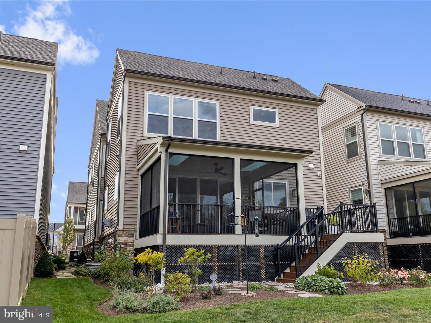43221 GREELEY SQ, ASHBURN, Virginia 20148, 3 Bedrooms Bedrooms, ,3 BathroomsBathrooms,Residential,For sale,43221 GREELEY SQ,VALO2108558 MLS # VALO2108558