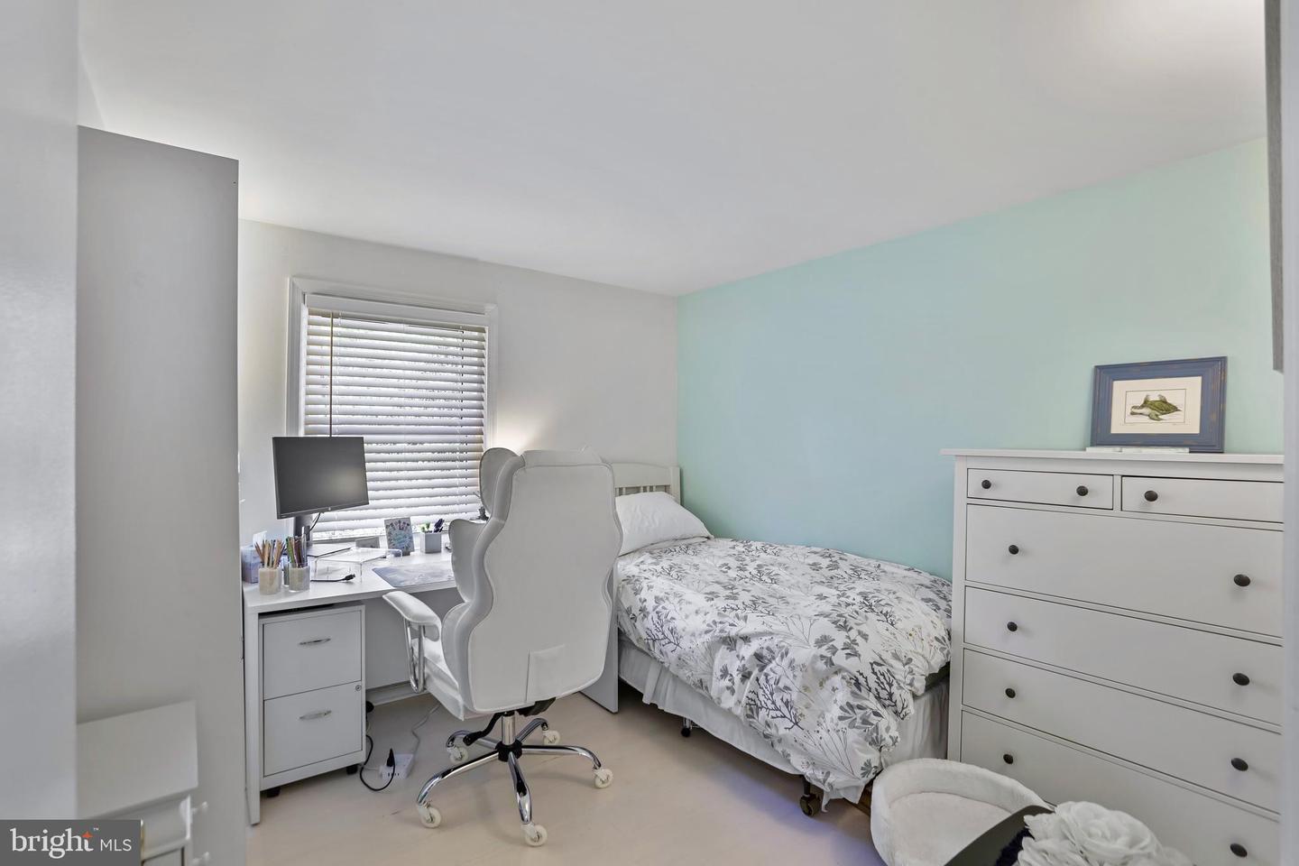 15303 WHISPERING GLEN CT, CENTREVILLE, Virginia 20120, 3 Bedrooms Bedrooms, ,1 BathroomBathrooms,Residential,For sale,15303 WHISPERING GLEN CT,VAFX2273990 MLS # VAFX2273990