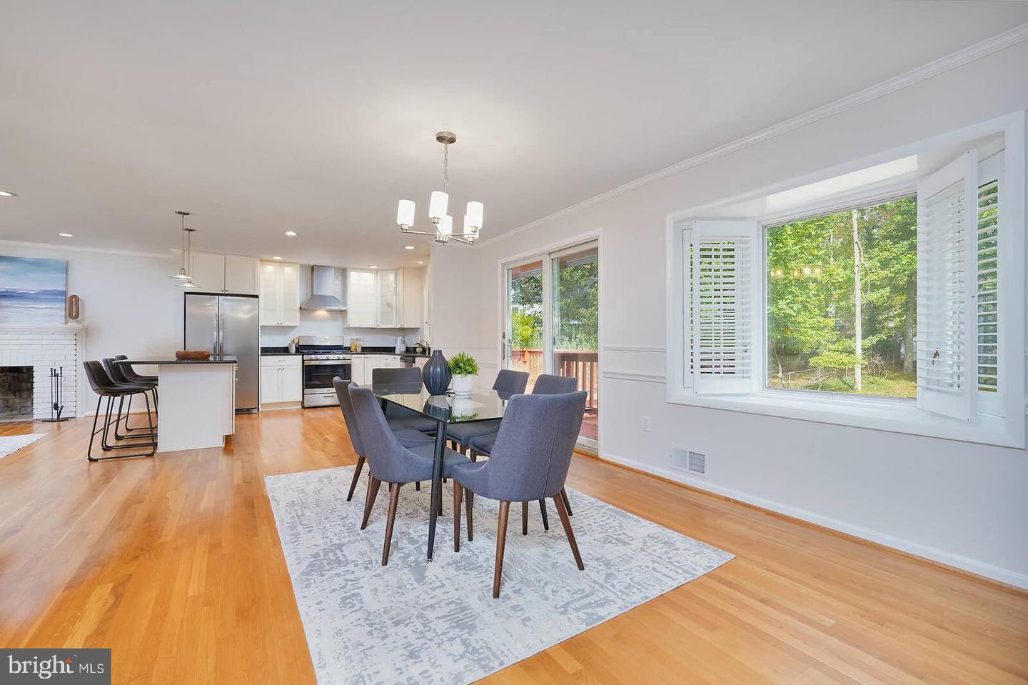 1107 DESALE ST SW, VIENNA, Virginia 22180, 4 Bedrooms Bedrooms, ,3 BathroomsBathrooms,Residential,For sale,1107 DESALE ST SW,VAFX2274064 MLS # VAFX2274064