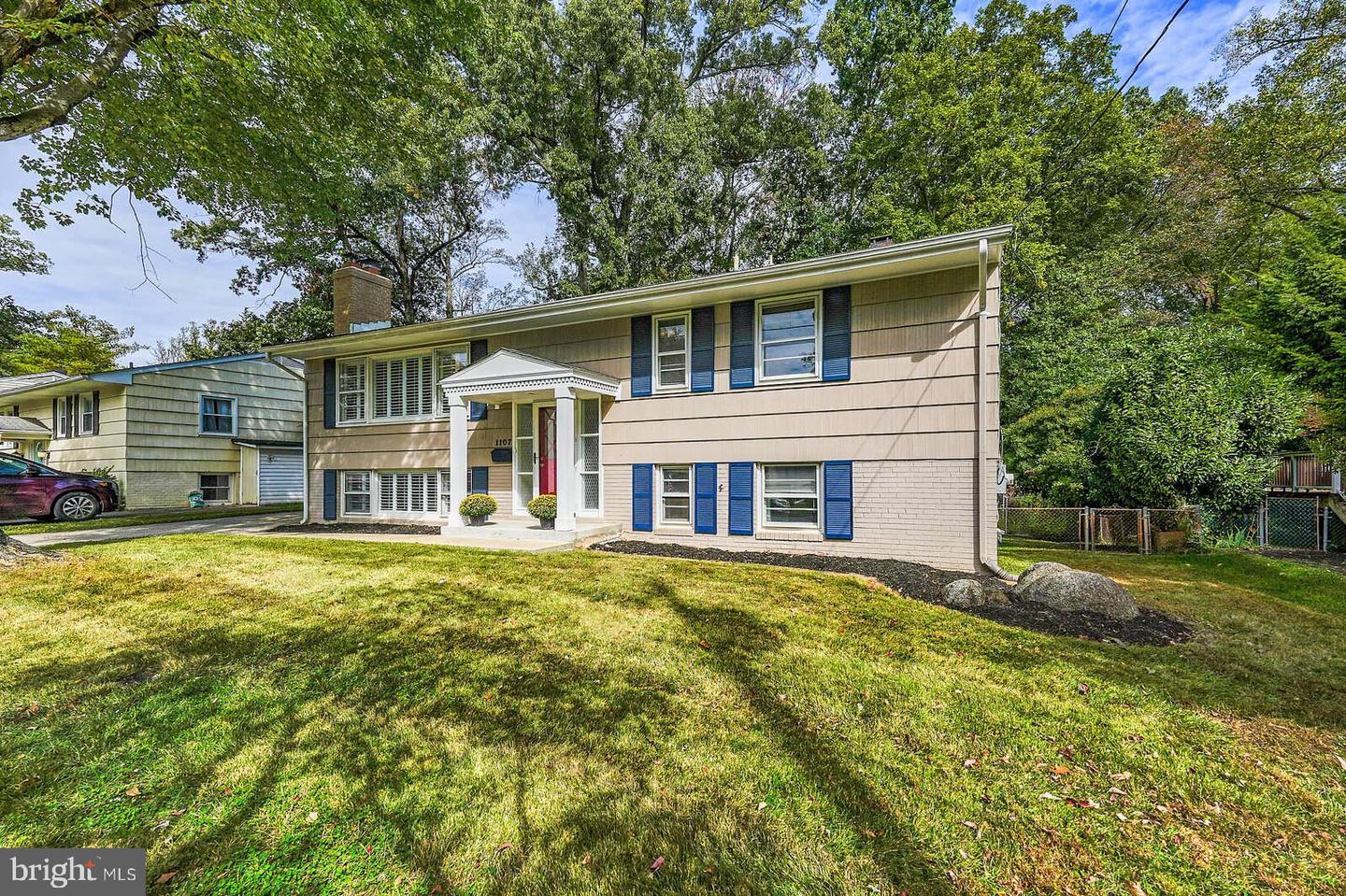 1107 DESALE ST SW, VIENNA, Virginia 22180, 4 Bedrooms Bedrooms, ,3 BathroomsBathrooms,Residential,For sale,1107 DESALE ST SW,VAFX2274064 MLS # VAFX2274064