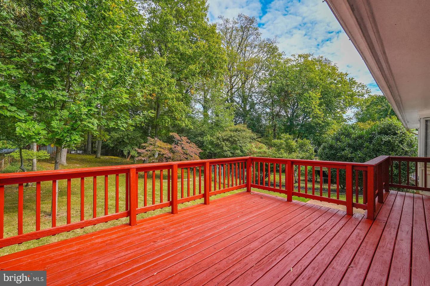 1107 DESALE ST SW, VIENNA, Virginia 22180, 4 Bedrooms Bedrooms, ,3 BathroomsBathrooms,Residential,For sale,1107 DESALE ST SW,VAFX2274064 MLS # VAFX2274064