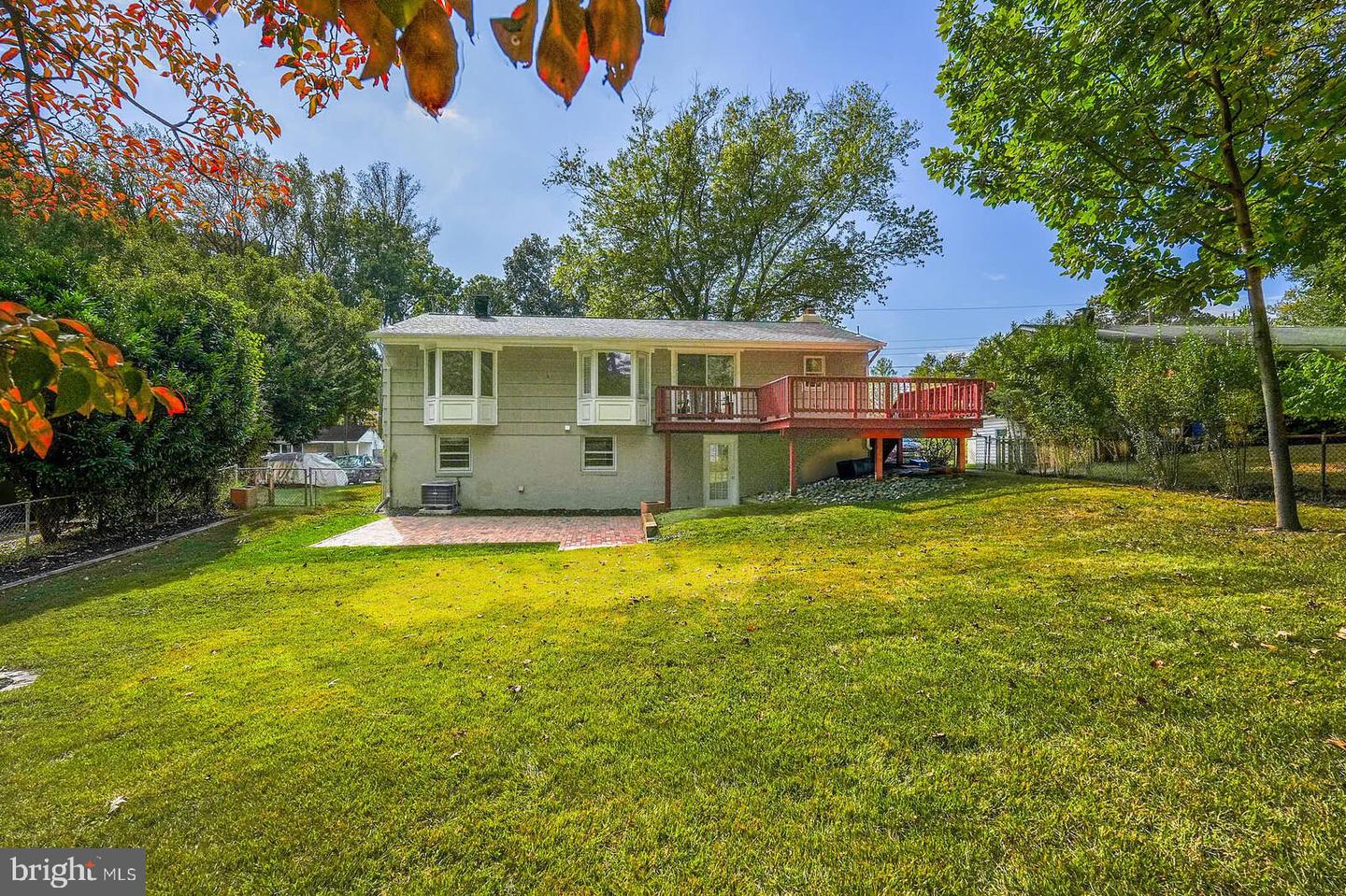 1107 DESALE ST SW, VIENNA, Virginia 22180, 4 Bedrooms Bedrooms, ,3 BathroomsBathrooms,Residential,For sale,1107 DESALE ST SW,VAFX2274064 MLS # VAFX2274064
