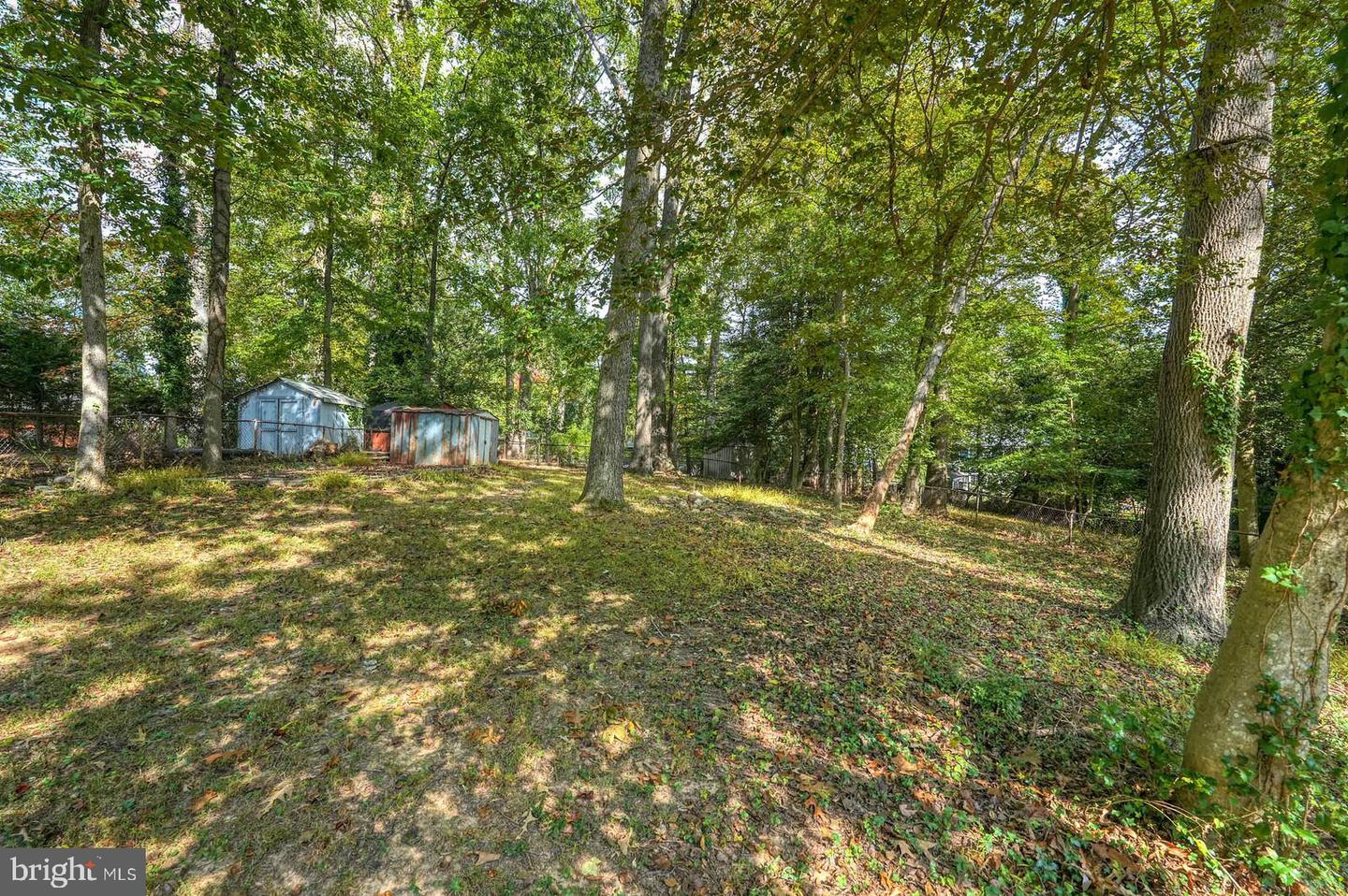 1107 DESALE ST SW, VIENNA, Virginia 22180, 4 Bedrooms Bedrooms, ,3 BathroomsBathrooms,Residential,For sale,1107 DESALE ST SW,VAFX2274064 MLS # VAFX2274064
