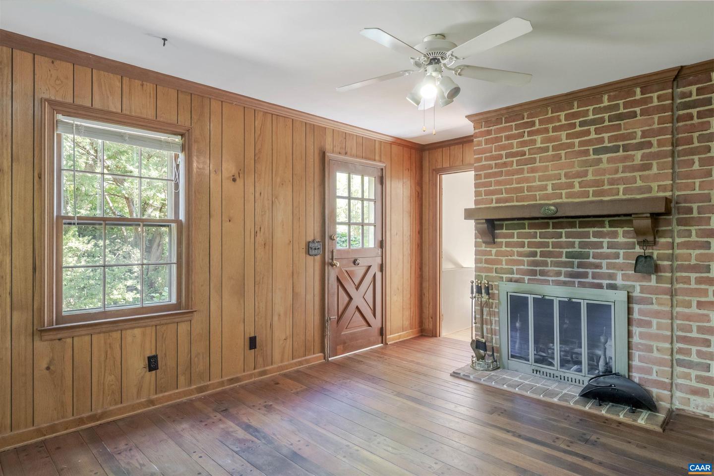 207 SURREY RD, CHARLOTTESVILLE, Virginia 22901, 3 Bedrooms Bedrooms, ,3 BathroomsBathrooms,Residential,For sale,207 SURREY RD,669951 MLS # 669951