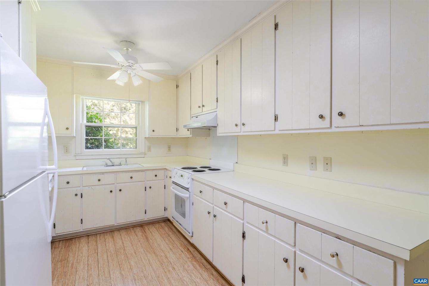 207 SURREY RD, CHARLOTTESVILLE, Virginia 22901, 3 Bedrooms Bedrooms, ,3 BathroomsBathrooms,Residential,For sale,207 SURREY RD,669951 MLS # 669951