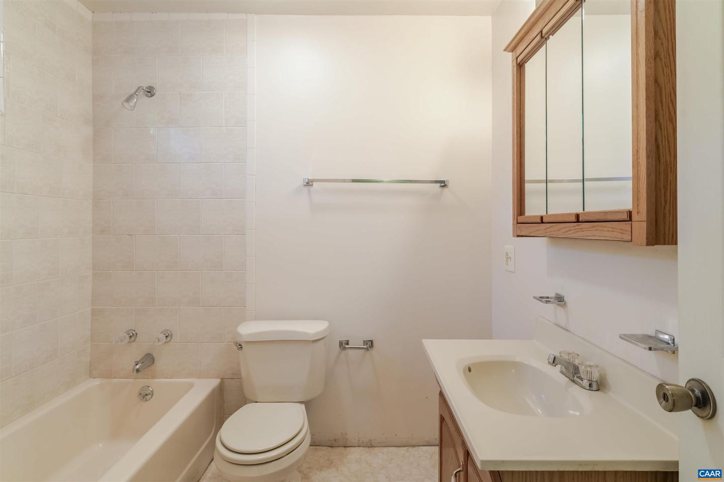 207 SURREY RD, CHARLOTTESVILLE, Virginia 22901, 3 Bedrooms Bedrooms, ,3 BathroomsBathrooms,Residential,For sale,207 SURREY RD,669951 MLS # 669951