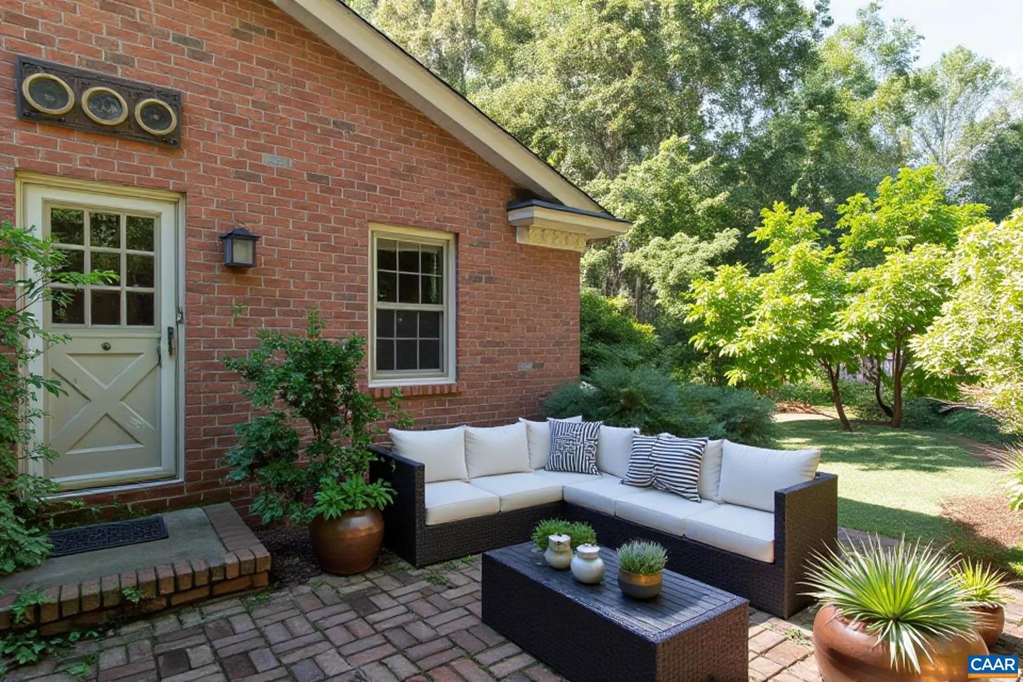 207 SURREY RD, CHARLOTTESVILLE, Virginia 22901, 3 Bedrooms Bedrooms, ,3 BathroomsBathrooms,Residential,For sale,207 SURREY RD,669951 MLS # 669951