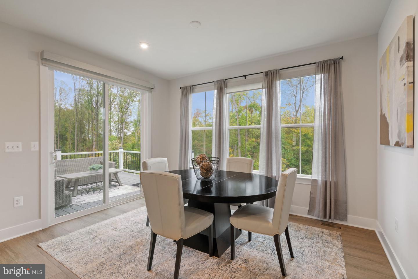 18082 MARSH PINE RD, DUMFRIES, Virginia 22026, 5 Bedrooms Bedrooms, ,4 BathroomsBathrooms,Residential,For sale,18082 MARSH PINE RD,VAPW2105780 MLS # VAPW2105780