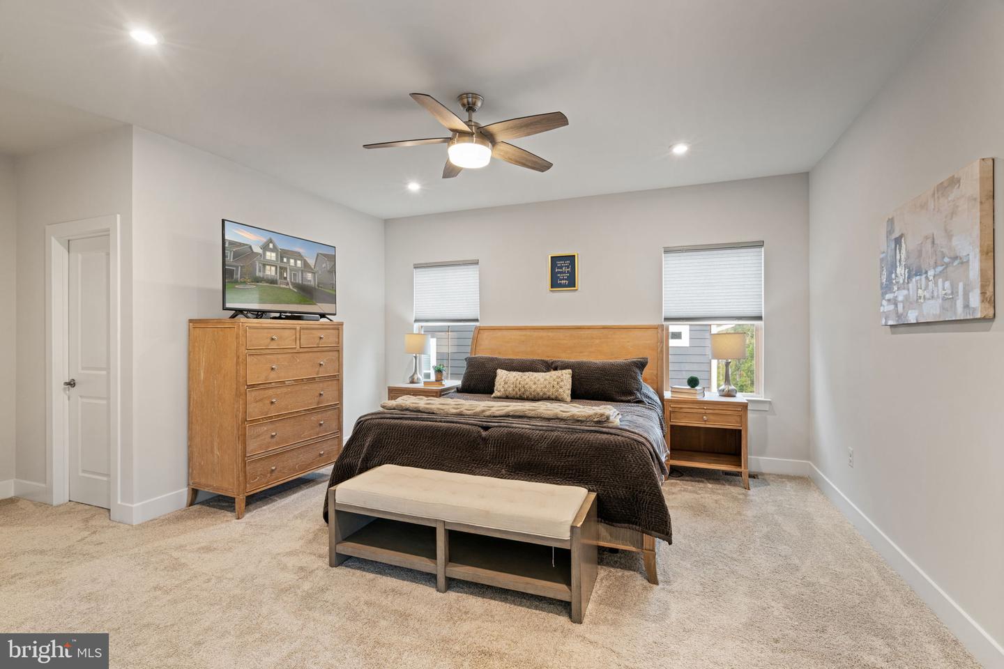 18082 MARSH PINE RD, DUMFRIES, Virginia 22026, 5 Bedrooms Bedrooms, ,4 BathroomsBathrooms,Residential,For sale,18082 MARSH PINE RD,VAPW2105780 MLS # VAPW2105780