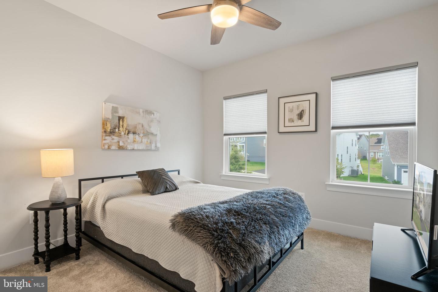 18082 MARSH PINE RD, DUMFRIES, Virginia 22026, 5 Bedrooms Bedrooms, ,4 BathroomsBathrooms,Residential,For sale,18082 MARSH PINE RD,VAPW2105780 MLS # VAPW2105780
