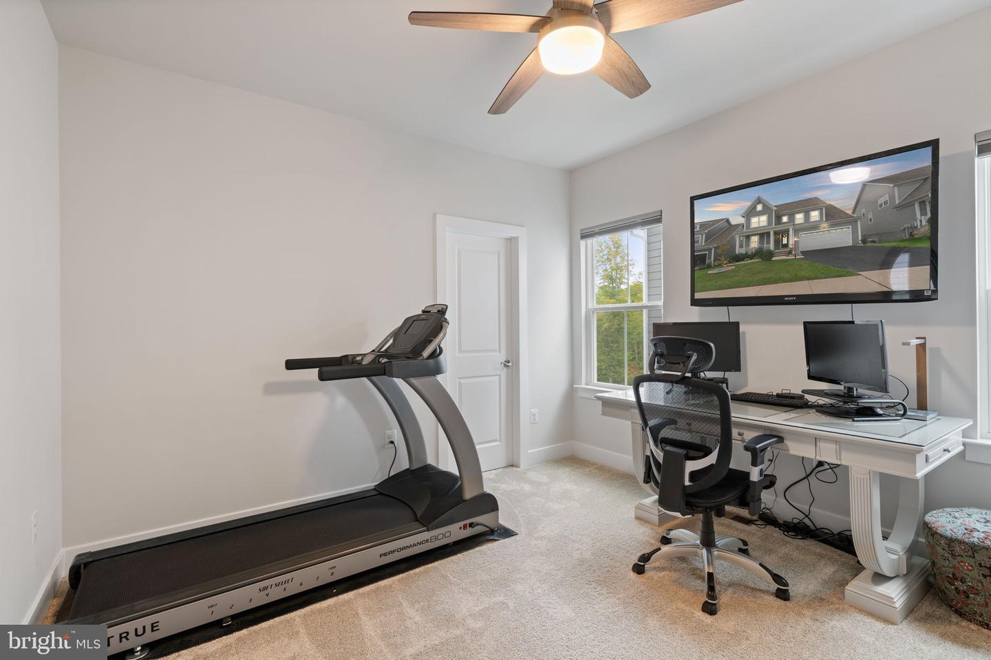 18082 MARSH PINE RD, DUMFRIES, Virginia 22026, 5 Bedrooms Bedrooms, ,4 BathroomsBathrooms,Residential,For sale,18082 MARSH PINE RD,VAPW2105780 MLS # VAPW2105780