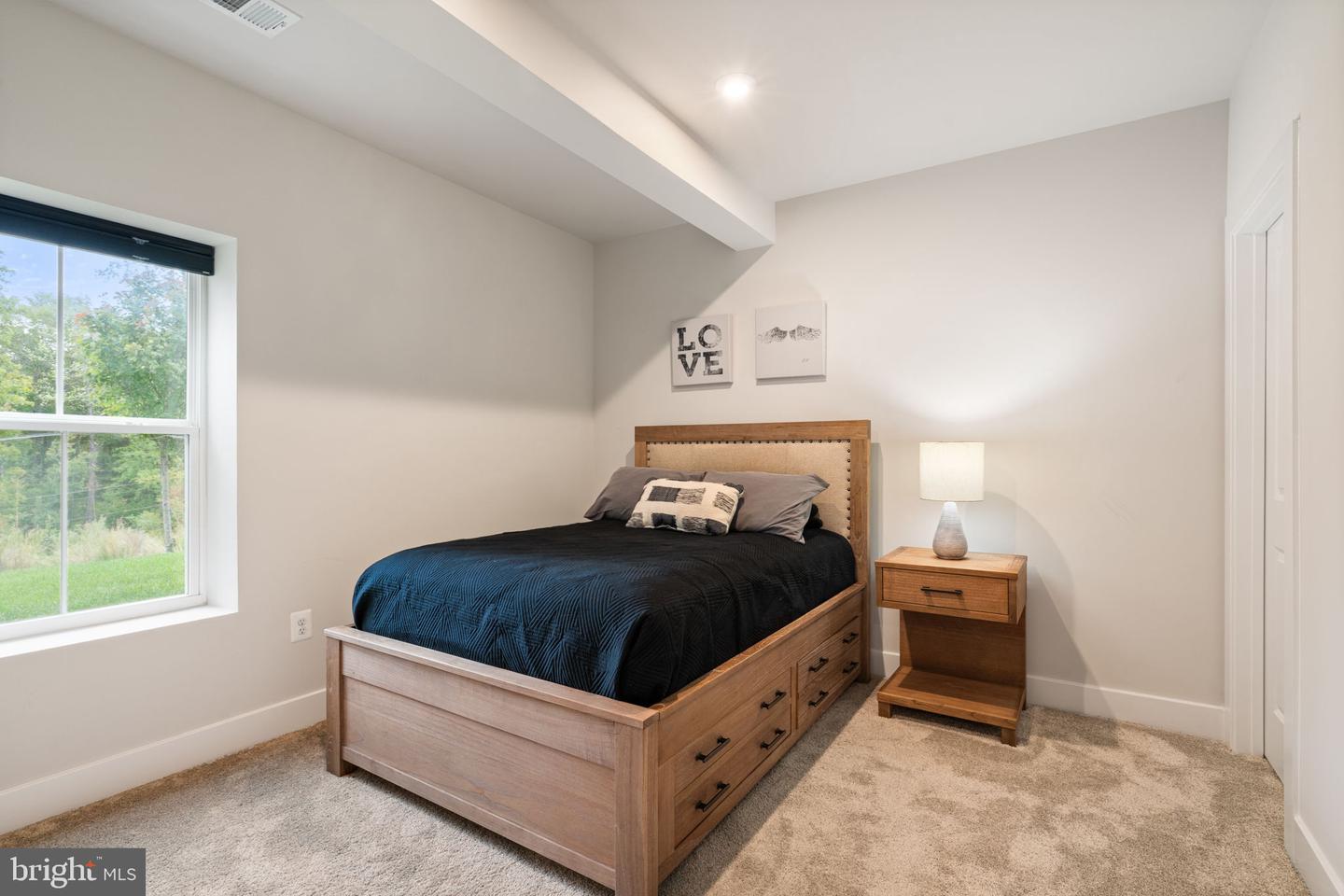 18082 MARSH PINE RD, DUMFRIES, Virginia 22026, 5 Bedrooms Bedrooms, ,4 BathroomsBathrooms,Residential,For sale,18082 MARSH PINE RD,VAPW2105780 MLS # VAPW2105780