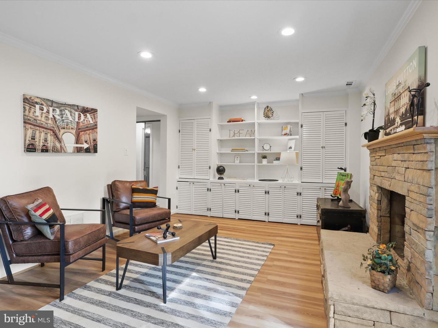4517 PINECREST HEIGHTS DR, ANNANDALE, Virginia 22003, 3 Bedrooms Bedrooms, ,2 BathroomsBathrooms,Residential,For sale,4517 PINECREST HEIGHTS DR,VAFX2273806 MLS # VAFX2273806