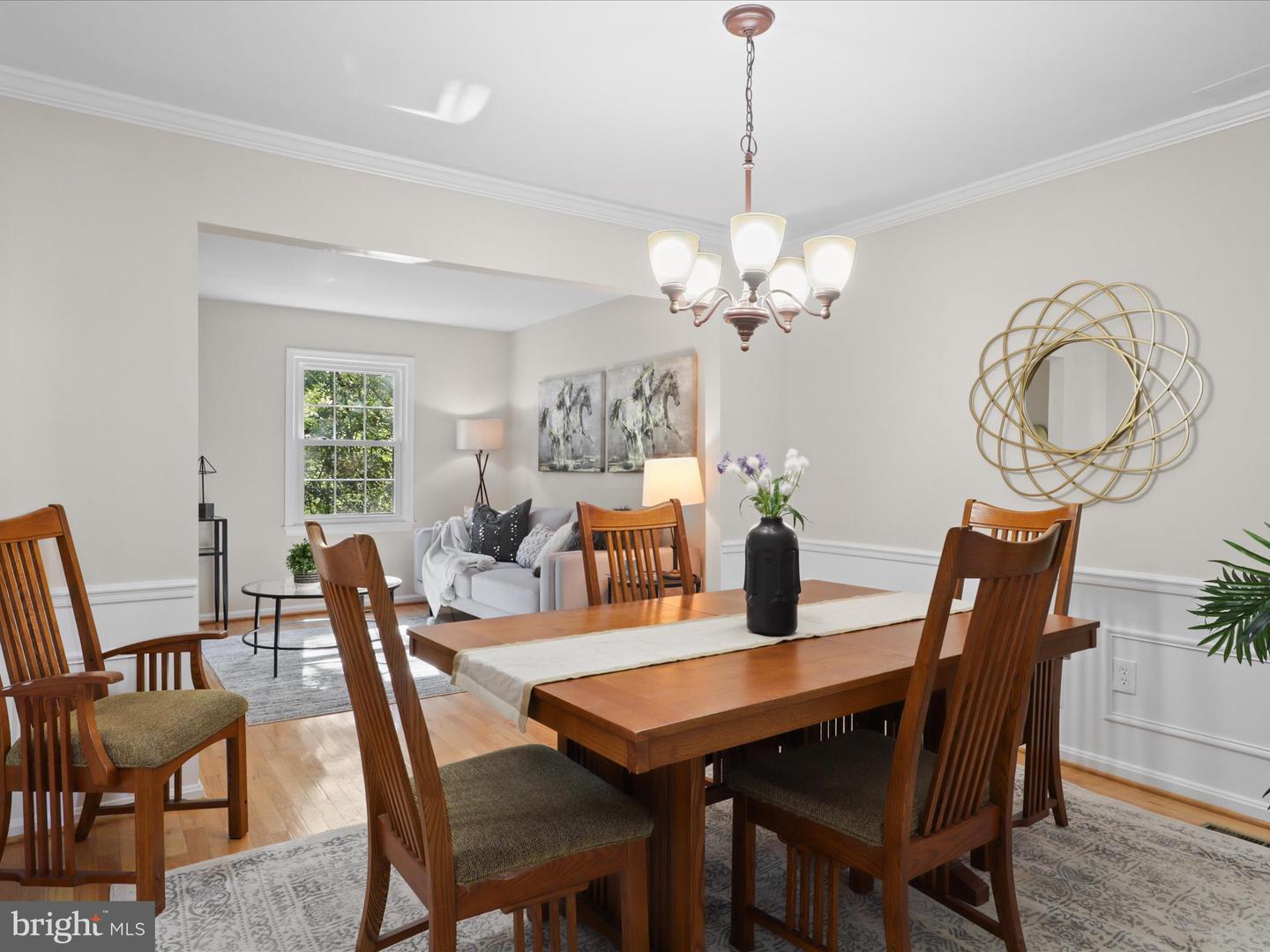 4517 PINECREST HEIGHTS DR, ANNANDALE, Virginia 22003, 3 Bedrooms Bedrooms, ,2 BathroomsBathrooms,Residential,For sale,4517 PINECREST HEIGHTS DR,VAFX2273806 MLS # VAFX2273806