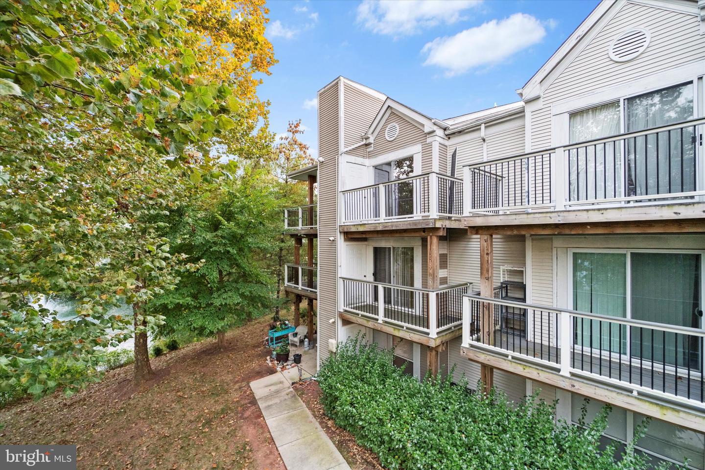 44092 NATALIE TER #302, ASHBURN, Virginia 20147, 3 Bedrooms Bedrooms, ,2 BathroomsBathrooms,Residential,For sale,44092 NATALIE TER #302,VALO2108648 MLS # VALO2108648