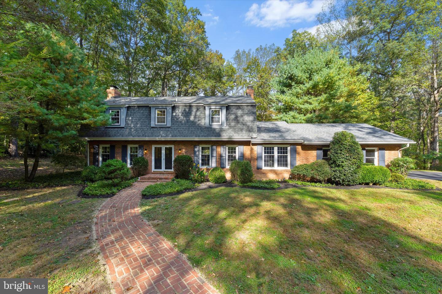 7917 MANOR HOUSE DR, FAIRFAX STATION, Virginia 22039, 5 Bedrooms Bedrooms, ,3 BathroomsBathrooms,Residential,For sale,7917 MANOR HOUSE DR,VAFX2273908 MLS # VAFX2273908