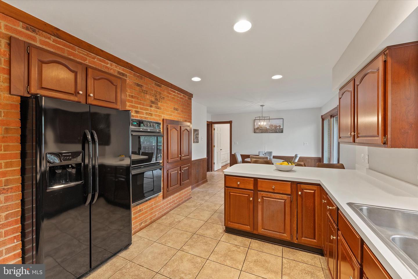 7917 MANOR HOUSE DR, FAIRFAX STATION, Virginia 22039, 5 Bedrooms Bedrooms, ,3 BathroomsBathrooms,Residential,For sale,7917 MANOR HOUSE DR,VAFX2273908 MLS # VAFX2273908