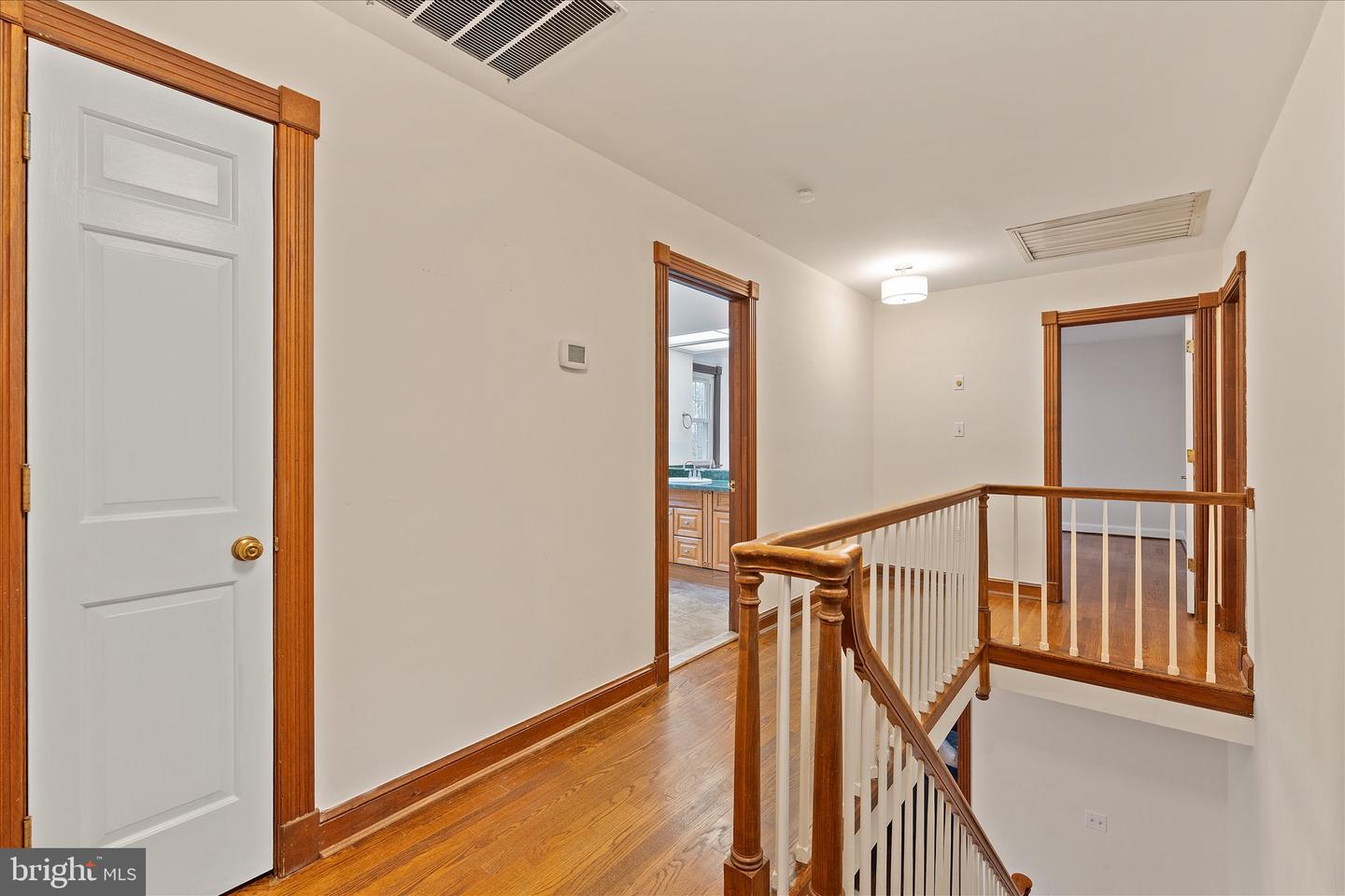 7917 MANOR HOUSE DR, FAIRFAX STATION, Virginia 22039, 5 Bedrooms Bedrooms, ,3 BathroomsBathrooms,Residential,For sale,7917 MANOR HOUSE DR,VAFX2273908 MLS # VAFX2273908