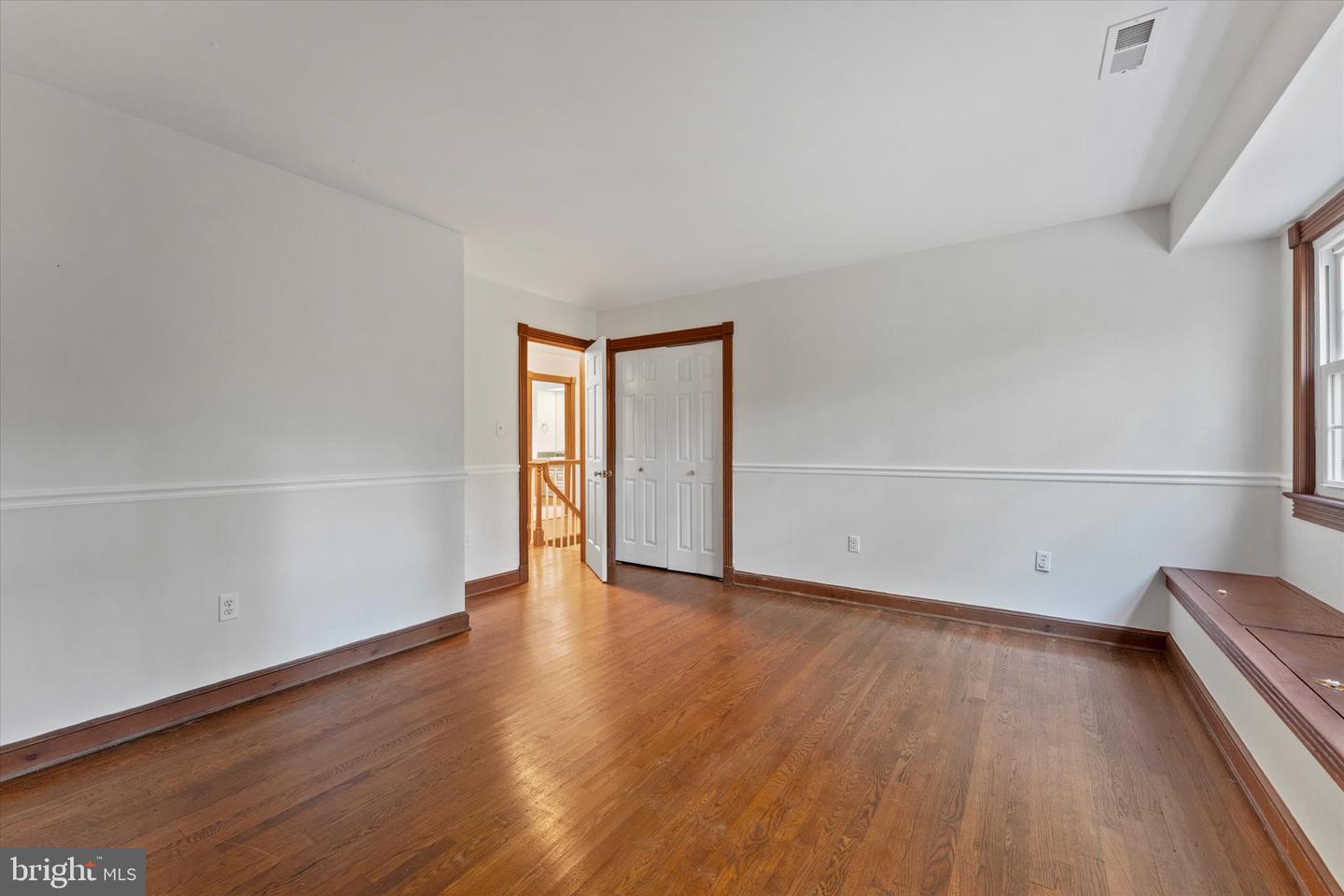 7917 MANOR HOUSE DR, FAIRFAX STATION, Virginia 22039, 5 Bedrooms Bedrooms, ,3 BathroomsBathrooms,Residential,For sale,7917 MANOR HOUSE DR,VAFX2273908 MLS # VAFX2273908