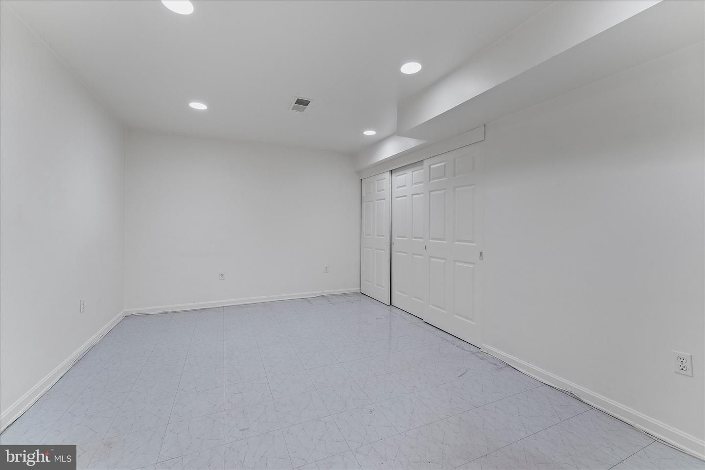 7917 MANOR HOUSE DR, FAIRFAX STATION, Virginia 22039, 5 Bedrooms Bedrooms, ,3 BathroomsBathrooms,Residential,For sale,7917 MANOR HOUSE DR,VAFX2273908 MLS # VAFX2273908