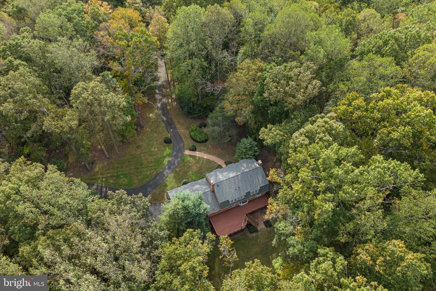 7917 MANOR HOUSE DR, FAIRFAX STATION, Virginia 22039, 5 Bedrooms Bedrooms, ,3 BathroomsBathrooms,Residential,For sale,7917 MANOR HOUSE DR,VAFX2273908 MLS # VAFX2273908